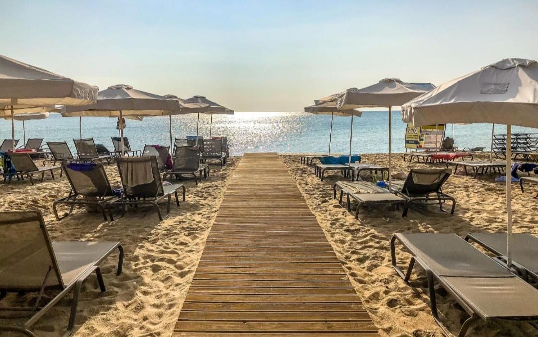 סאני ביץ' Sunny Fort Private Apartment מראה חיצוני תמונה